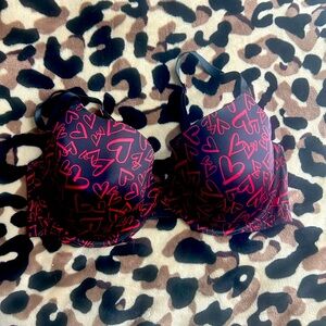 Victoria’s Secret Heart Patterned Lined Demi bra 40D